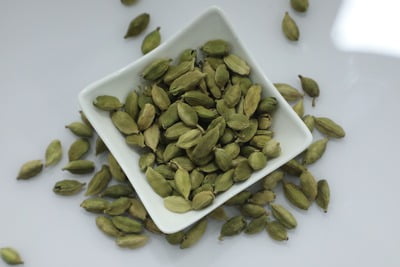 Cardamom (7mm)