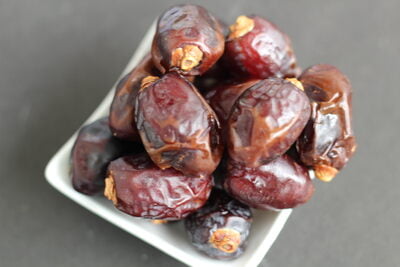 Kheneizi Dates (Oman)